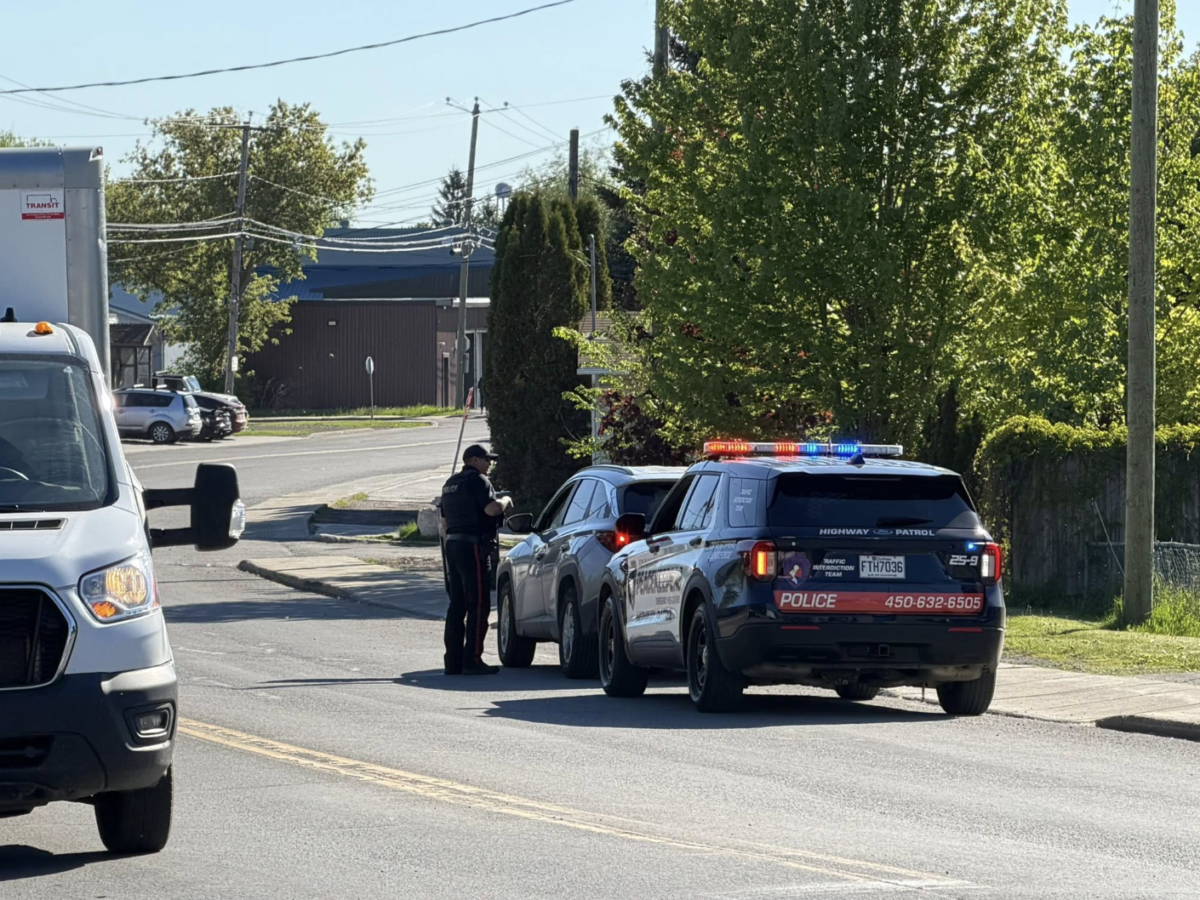 Kahnawake stops for safety