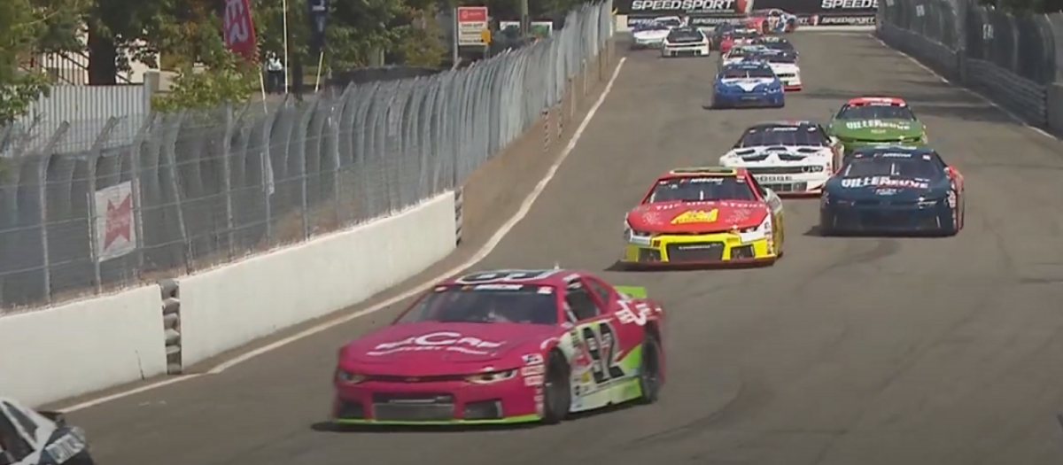 Racing cars in action at the Grand prix de Trois-Rivères